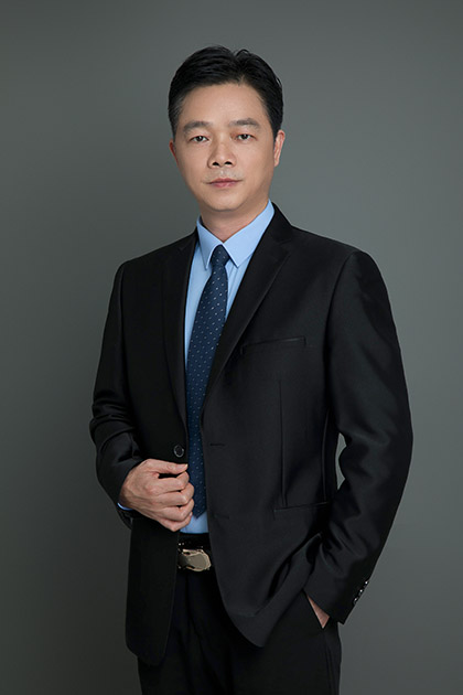 黄向林 律师
